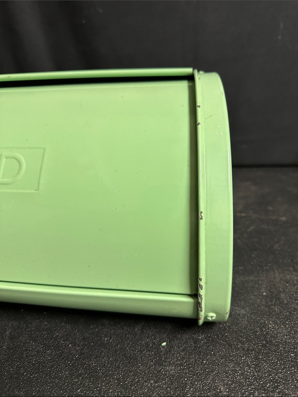 Vintage light sea green Bread Box Countertop Storage - enamelware - Picture 4 of 10